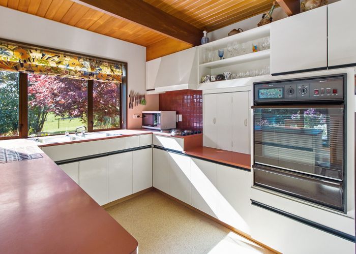  at 96 Fairview Road, Fairview