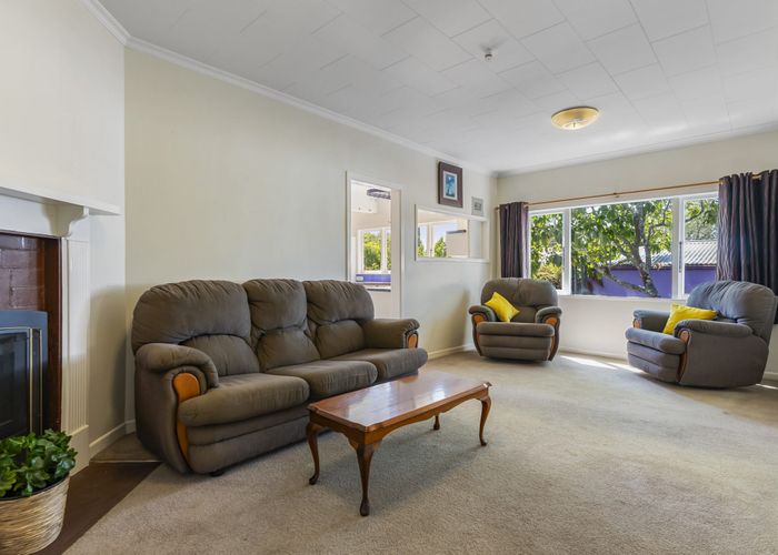  at 10 School Road, Morningside, Auckland