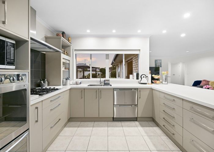  at 19 Palliser Drive, Huntington, Hamilton, Waikato