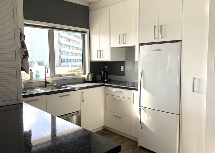  at 2/4 Grafton Road, Roseneath, Wellington, Wellington