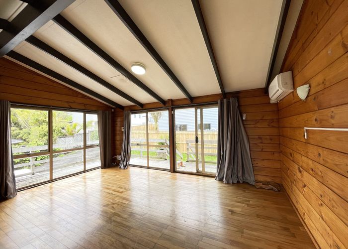  at 26 Seaview Road, Glenfield, North Shore City, Auckland