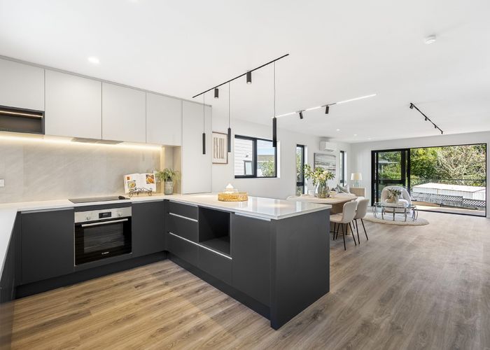  at 111 Sycamore Drive, Sunnynook, North Shore City, Auckland