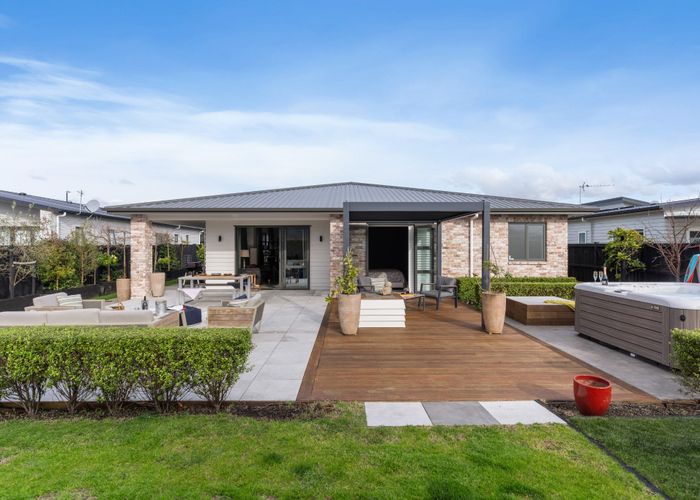  at 36 Cadwil Drive, Beachlands, Auckland