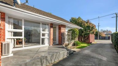  at 1/472 Greers Road, Bishopdale, Christchurch