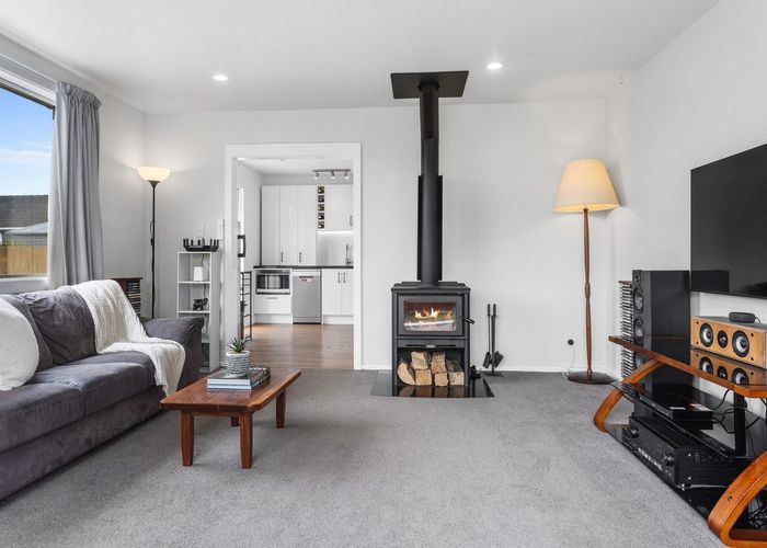  at 1/11a Lenton Street, Aranui, Christchurch City, Canterbury