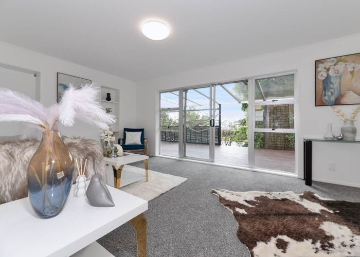  at 1/46 Casuarina Road, Half Moon Bay, Manukau City, Auckland