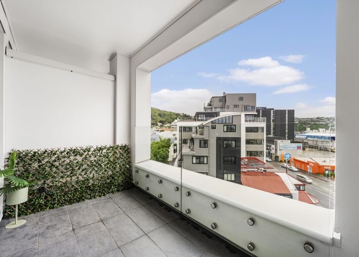  at 309/107 Thorndon QUAY, THORNDON, Wellington
