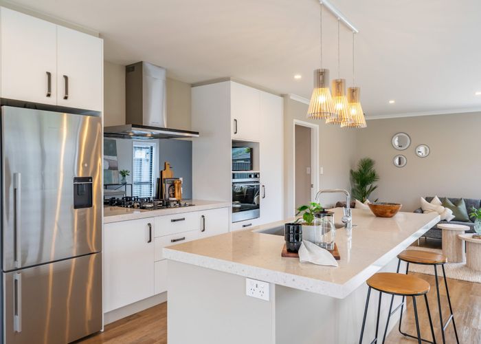  at 19 Te Kaeaea Crescent, Wallaceville, Upper Hutt, Wellington