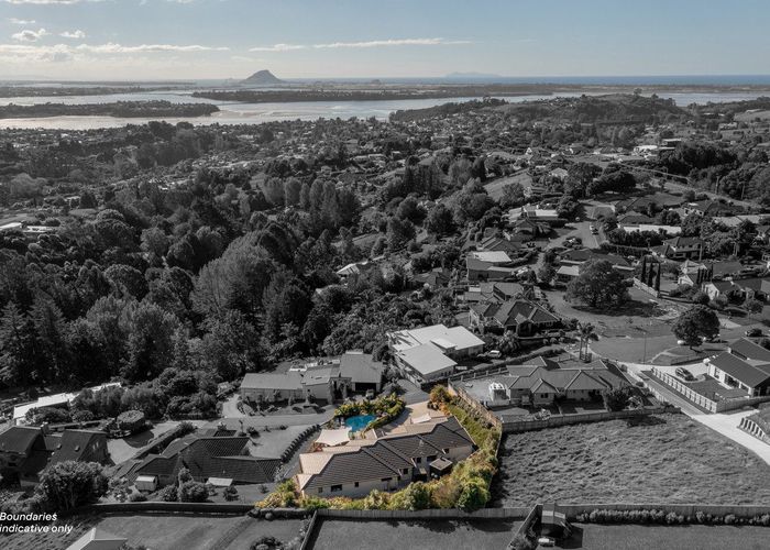  at 29 Holcombrooke Lane, Welcome Bay, Tauranga