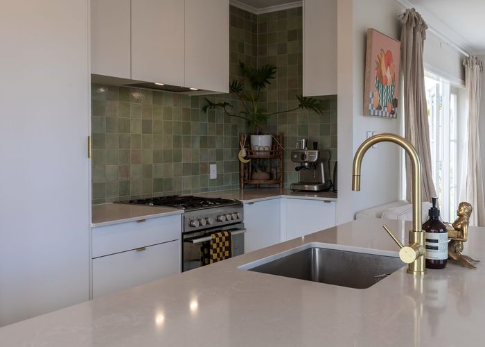  at 79 Farquhar Rd, Glendene, Waitakere City, Auckland
