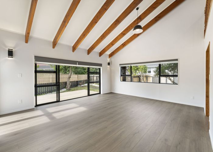  at 2/73 Puhinui Road, Papatoetoe, Manukau City, Auckland