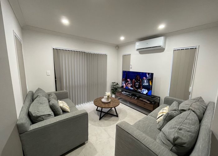  at 5A Cosy Pl, Howick, Manukau City, Auckland