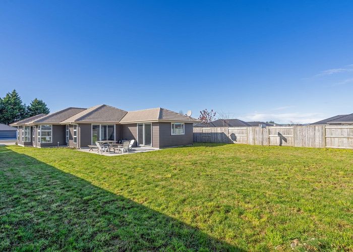  at 11 Maple Grove, Solway, Masterton