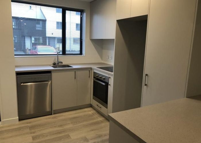  at 10 Te Ara O Paetutu, Petone, Lower Hutt