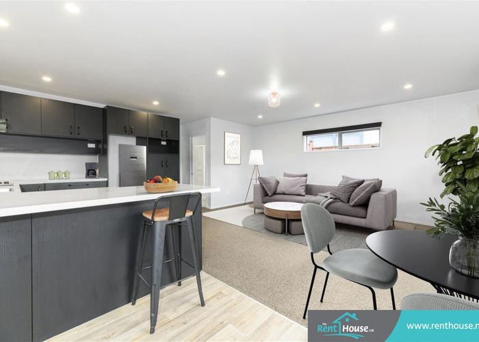  at 5 Foyle Place, Glendene, Waitakere City, Auckland