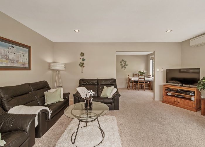  at 1/213 Waimea Terrace, Beckenham, Christchurch