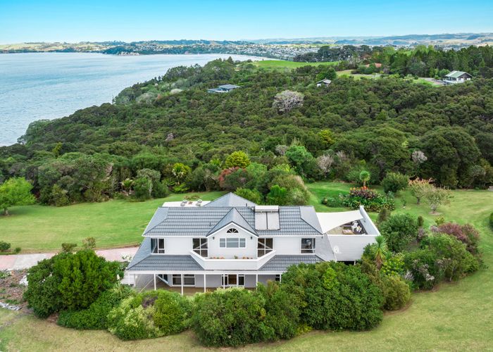  at 6 Puriri Place, Sandspit, Warkworth