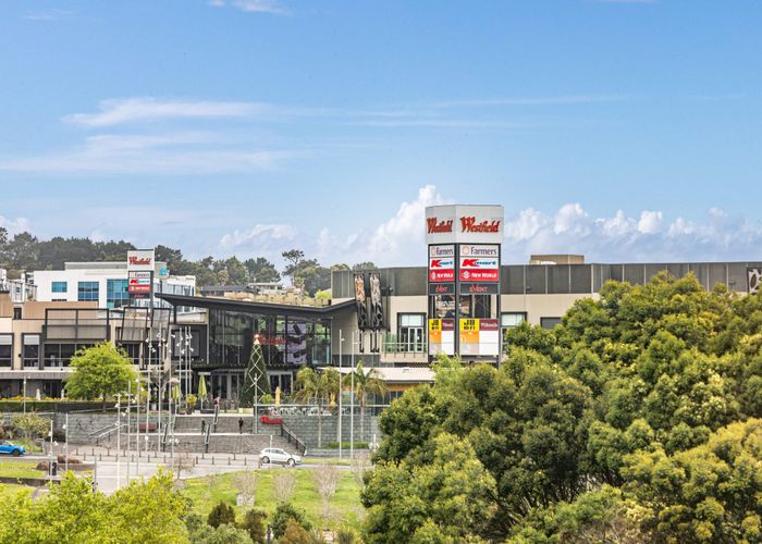  at 611/2A Munroe Lane, Albany, North Shore City, Auckland