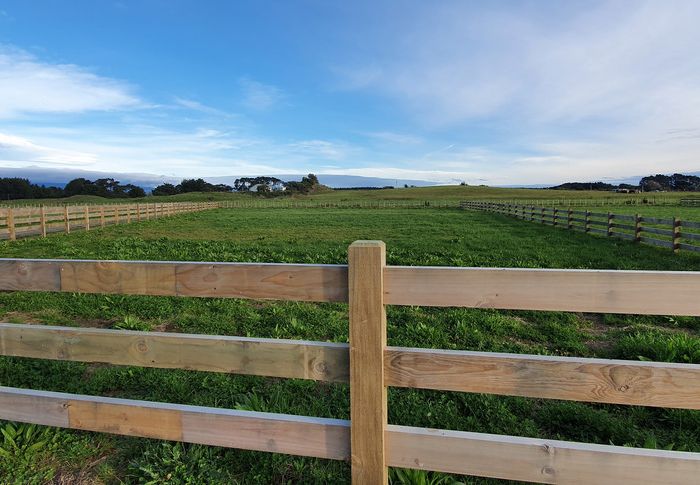 at 12 Roma Way, Waitarere, Levin