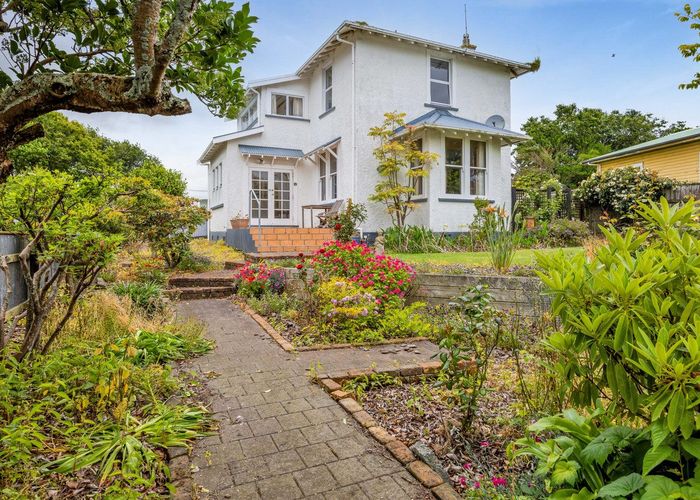  at 17 Caplen Street, Hawera