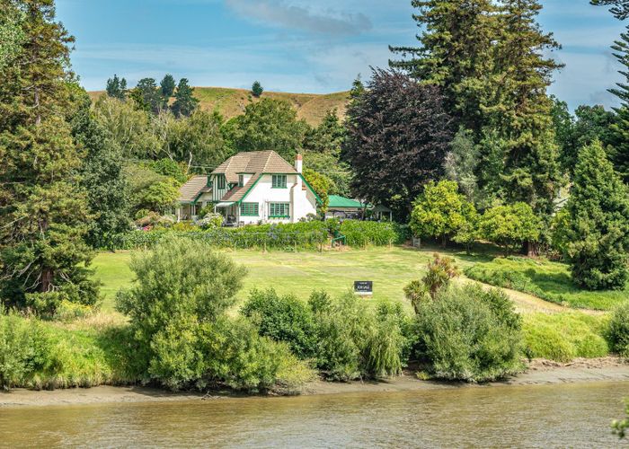  at 33 Riverbank Road, Okoia, Whanganui, Manawatu / Whanganui