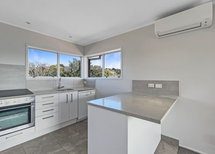  at 11B Eastwood Rise, Browns Bay, North Shore City, Auckland