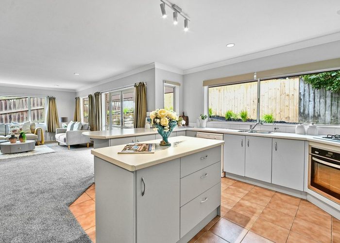  at 15A Roys Road, Manurewa, Manukau City, Auckland