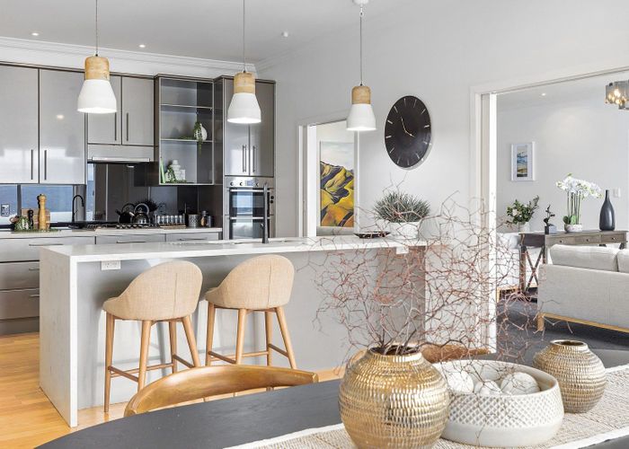  at 116 Nevay Road, Karaka Bays, Wellington
