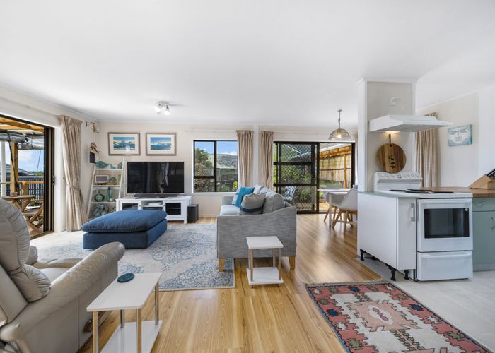  at 1/23 Diorella Drive, Clover Park, Manukau City, Auckland