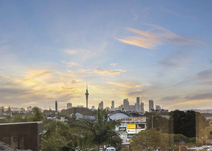  at 6/245 Kepa Road, Mission Bay, Auckland City, Auckland