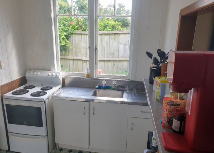  at 9 Harris Road, Mount Wellington, Auckland City, Auckland