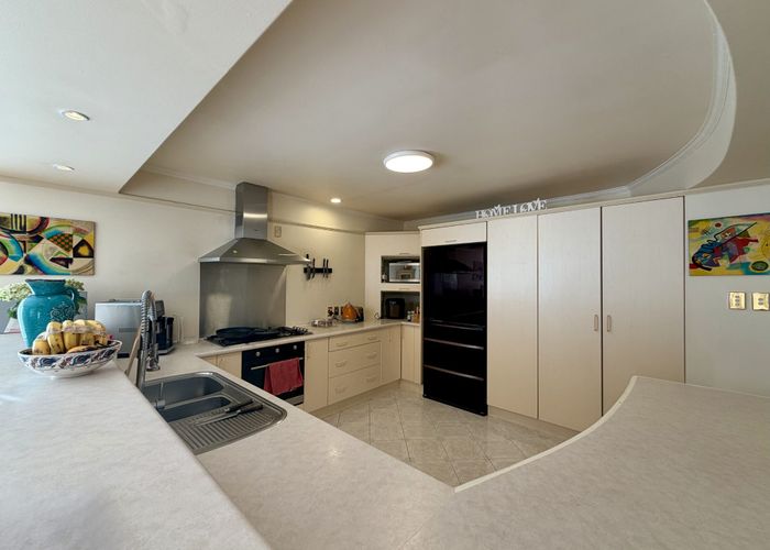  at 34 Hythe Terrace, Mairangi Bay, North Shore City, Auckland