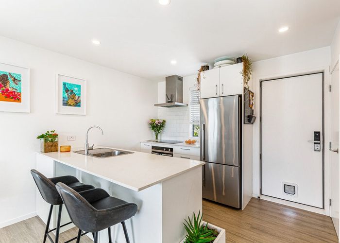  at 3/60 Hepburn Road, Glendene, Waitakere City, Auckland
