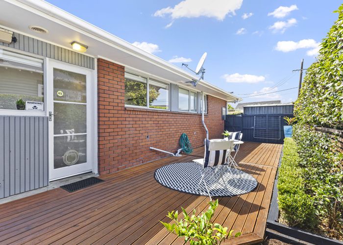  at 1/22 Seaforth Avenue, Mangere Bridge, Auckland