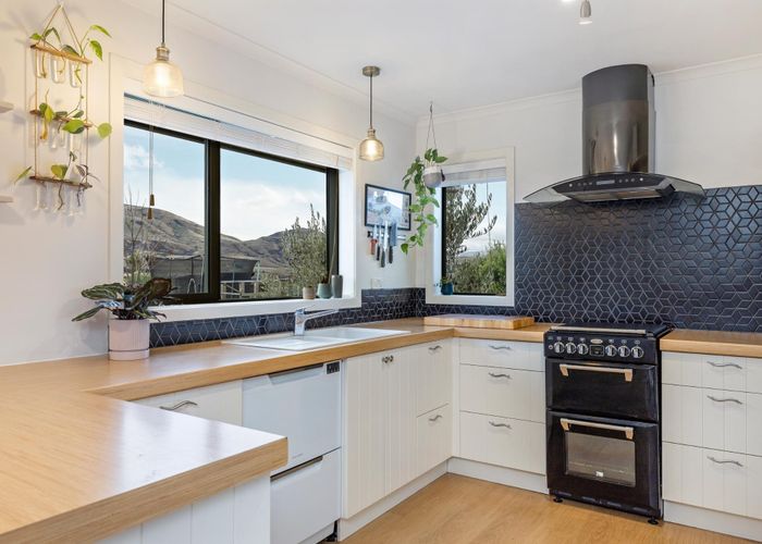  at 5 Pukekowhai Drive, Queensberry, Cromwell