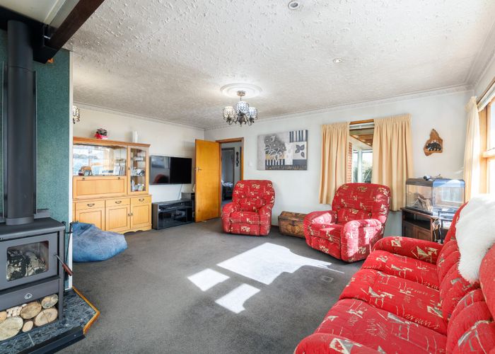  at 37 Radbrook Street, Avonhead, Christchurch City, Canterbury