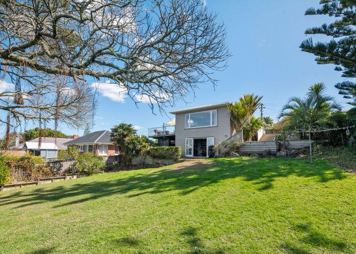 at 13 Lintaine Place, Glen Innes, Auckland City, Auckland