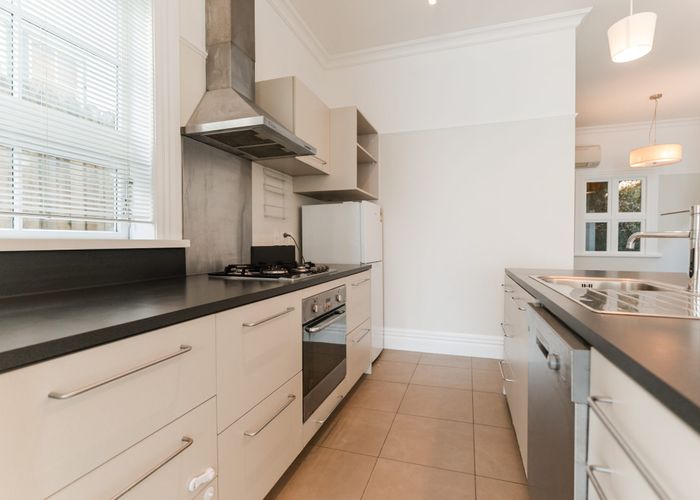  at 330 Tinakori Road, Thorndon, Wellington, Wellington