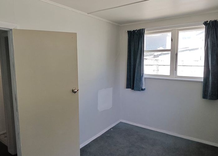  at Petone, Lower Hutt, Wellington