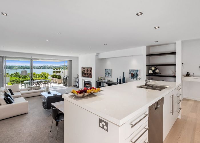  at 16/7 Killarney Street, Takapuna, Auckland
