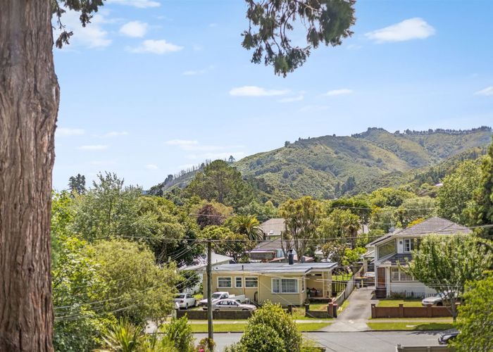  at 8 Hine Road, Wainuiomata, Lower Hutt