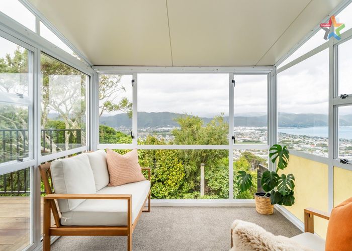  at 4/30 London Road, Korokoro, Lower Hutt, Wellington