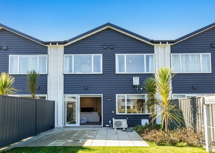  at 15 Kamana Way, Kenepuru, Porirua, Wellington
