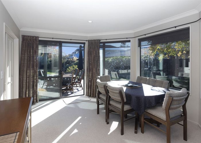  at 4 Vaughan Way, Redwood, Christchurch