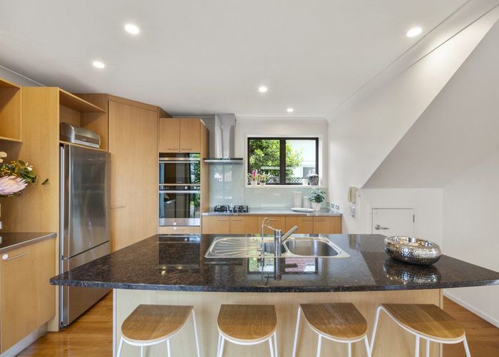  at 30 Ngaio Street, Orakei, Auckland