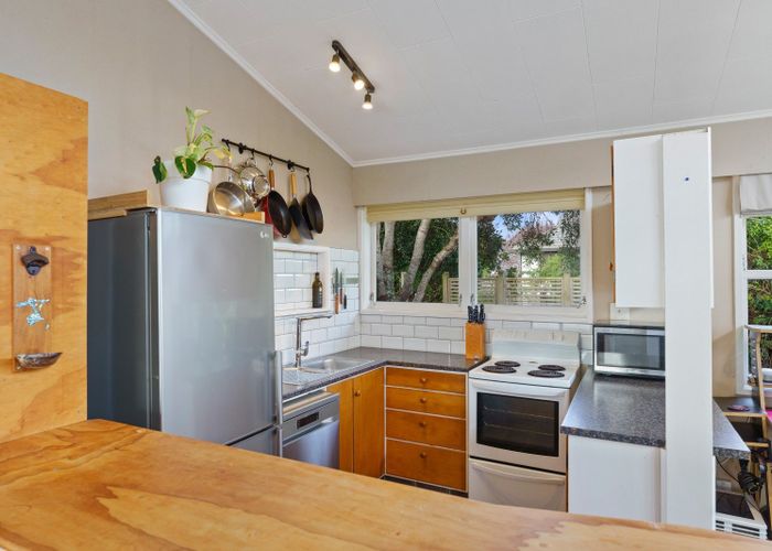  at 304 Rosetta Rd, Raumati Beach, Paraparaumu