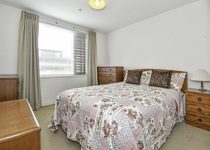  at 10b/128 St George Street, Papatoetoe, Manukau City, Auckland