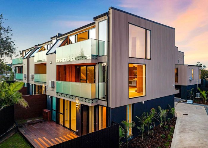  at 48A Merani Street, Belmont, North Shore City, Auckland