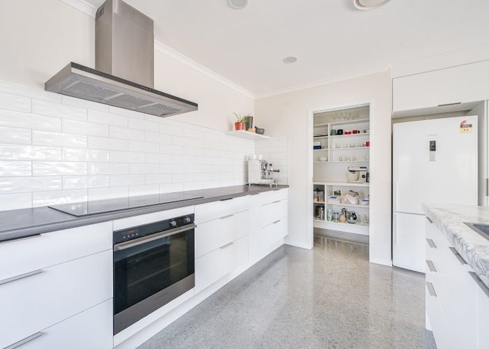  at 40 Hurunui Drive, Te Awa, Napier