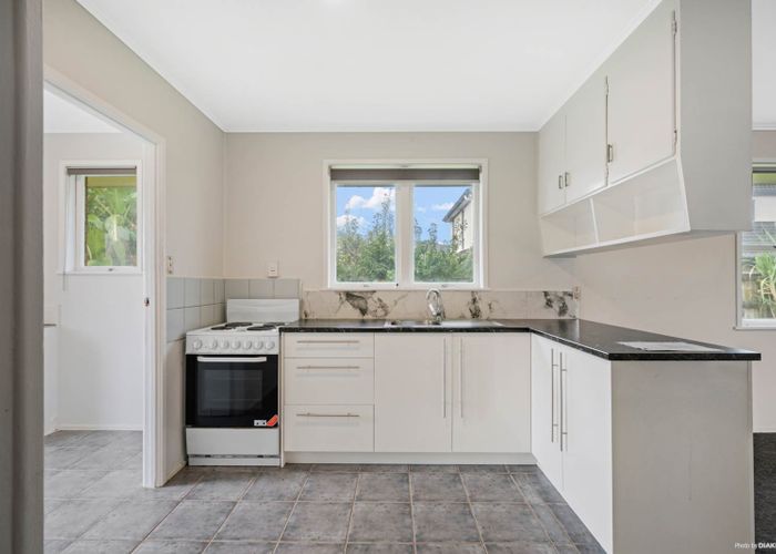  at 5/12 Reagan Road, Papatoetoe, Auckland